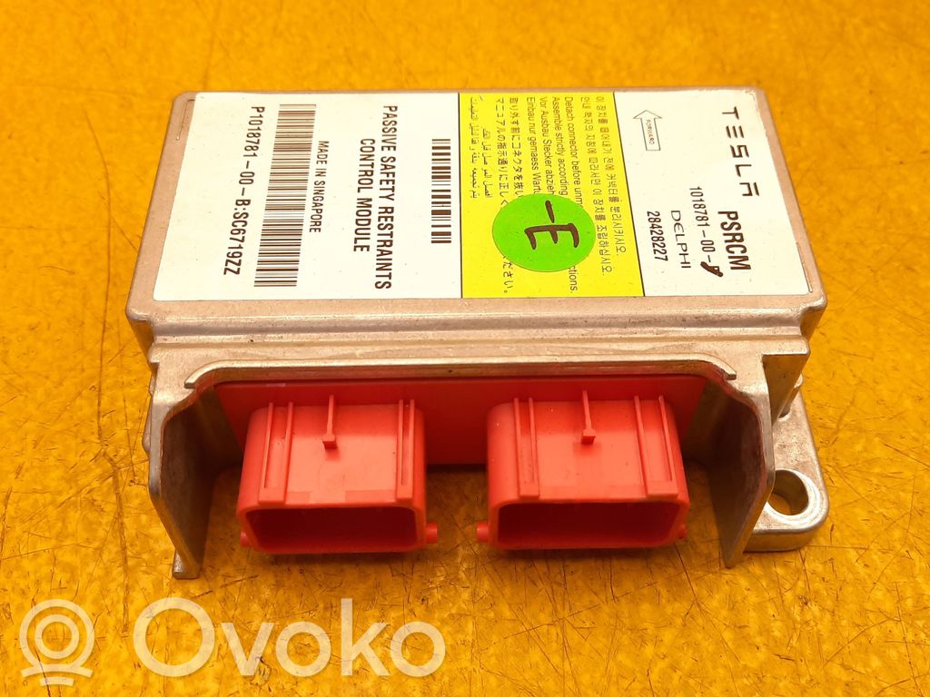 Tesla Model S Airbag control unit/module 