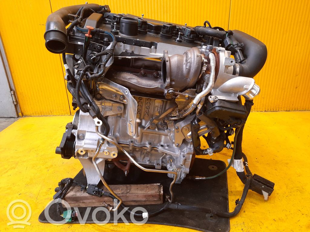 Engine   10FKBJ,PSA5G06,2902228