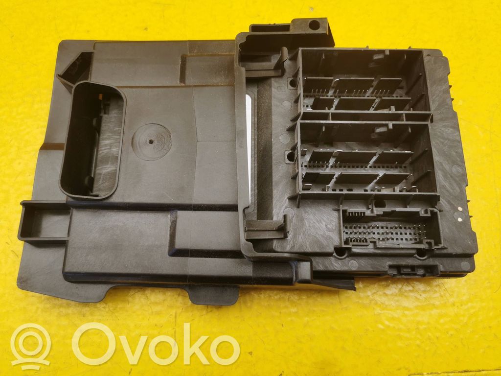 Audi A4 S4 B9 8W Module confort 