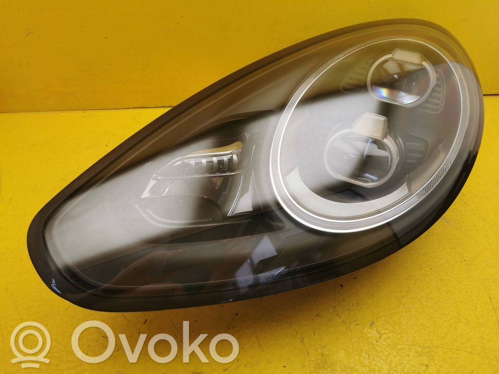 Porsche Panamera (970) Lampa przednia 