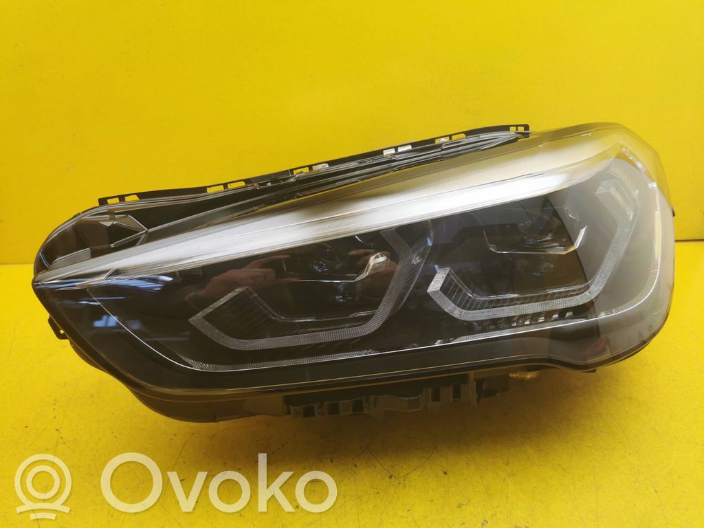 BMW X1 F48 F49 Lampa przednia 