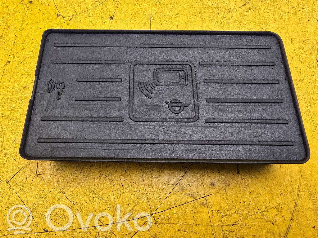 Audi A5 Wireless charging module 