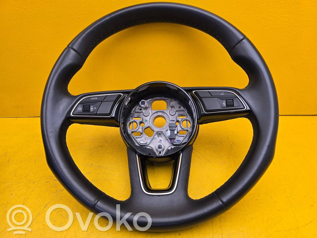 Audi A1 Steering wheel 