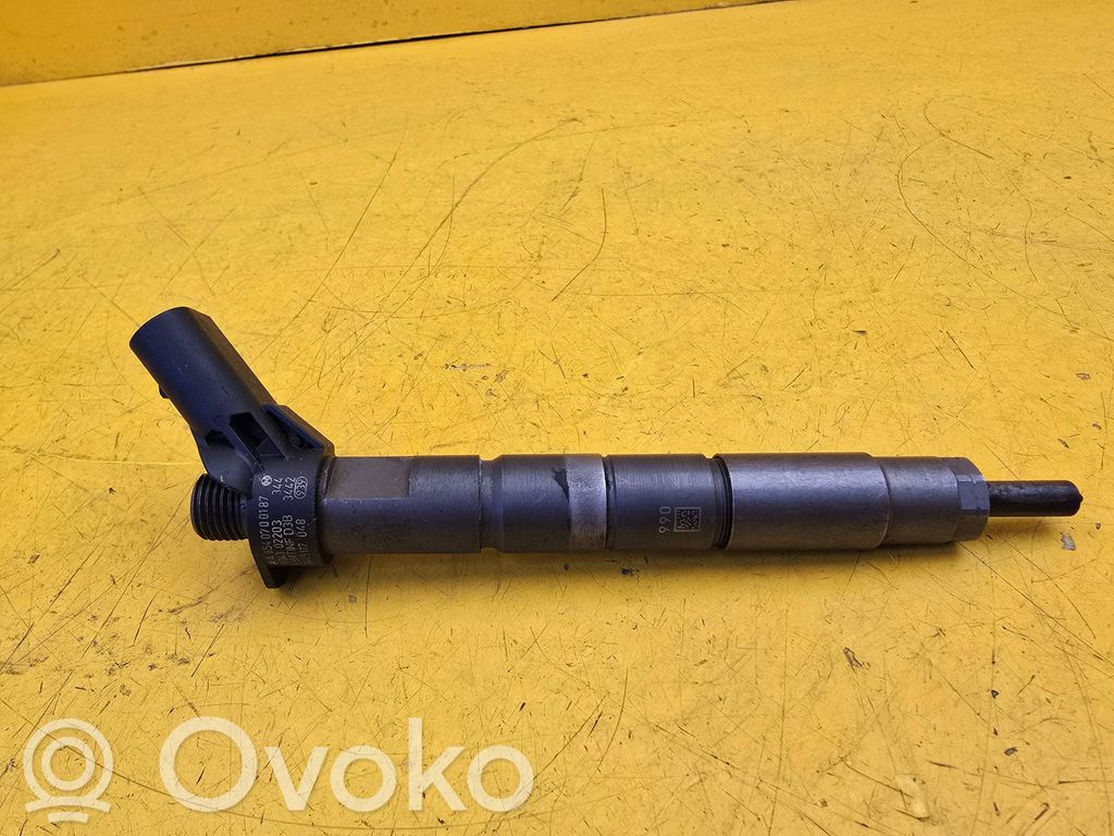 Mercedes-Benz A W177 Inyector de combustible 