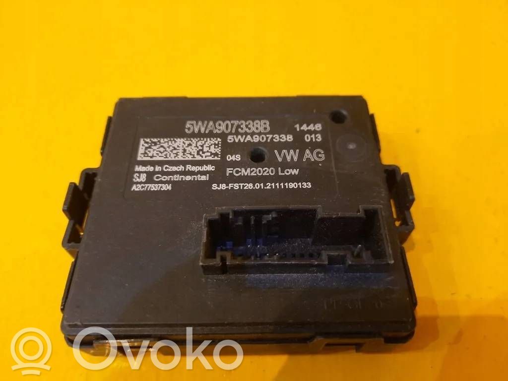 Volkswagen Golf VII Light module LCM 