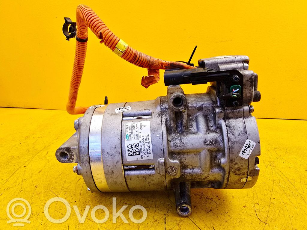 Air conditioning (A/C) compressor (pump)   102839800E