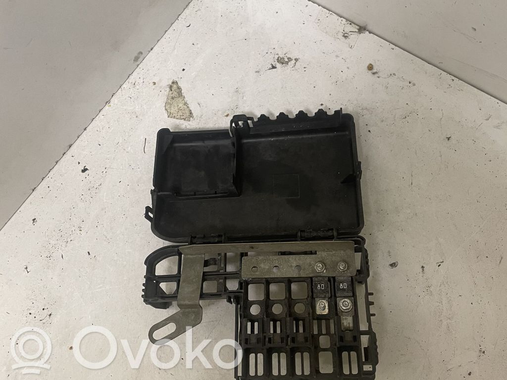 Opel Corsa D Módulo de fusible 