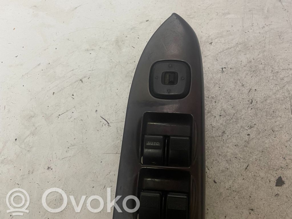 Mazda 626 A set of switches 