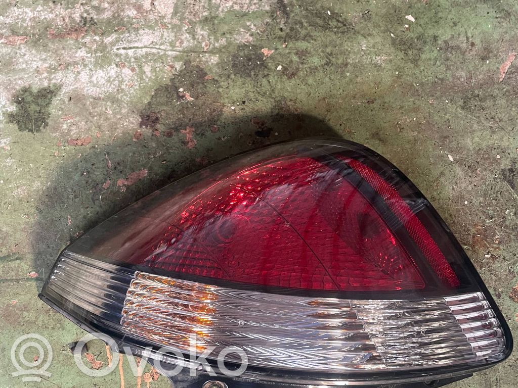 KIA Rio Galinis žibintas kėbule 