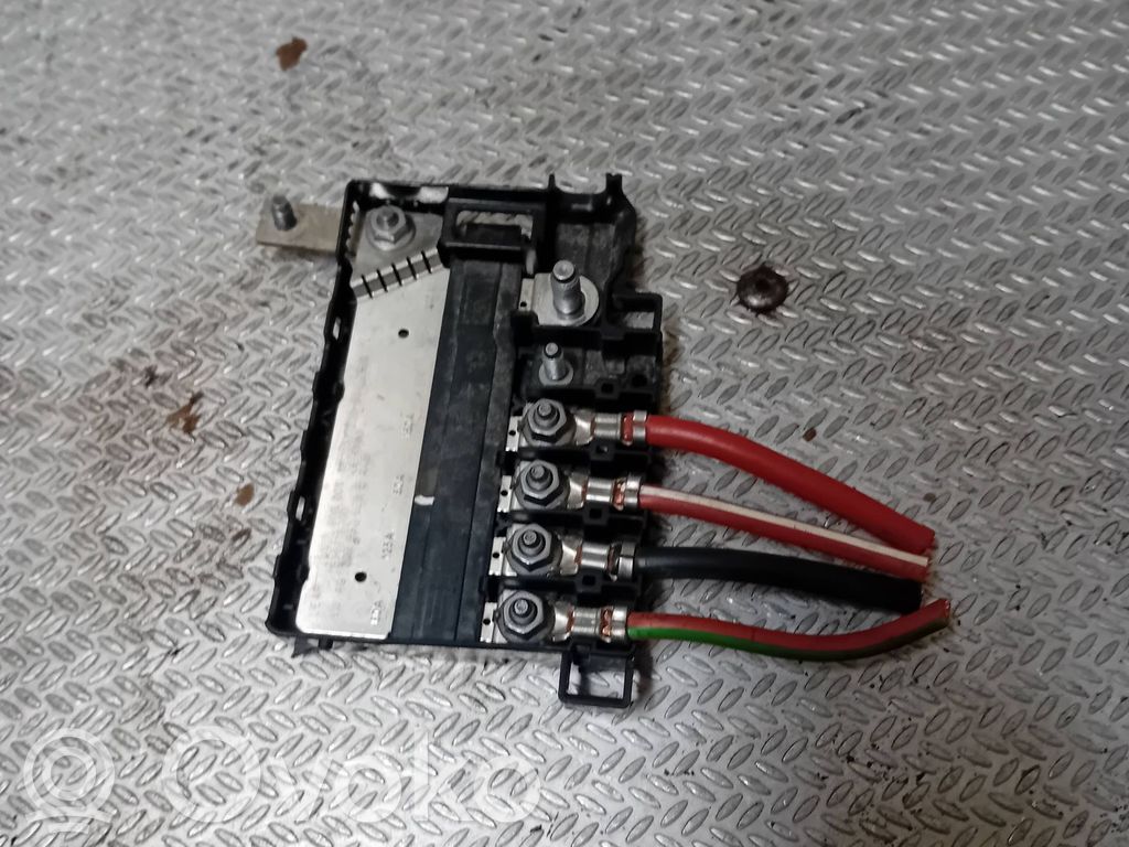 Volkswagen Polo VI Fuse module 