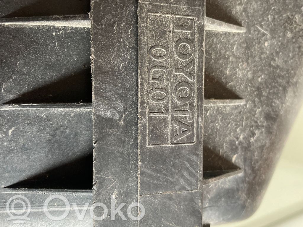 Toyota Corolla Verso AR10 Air filter box 