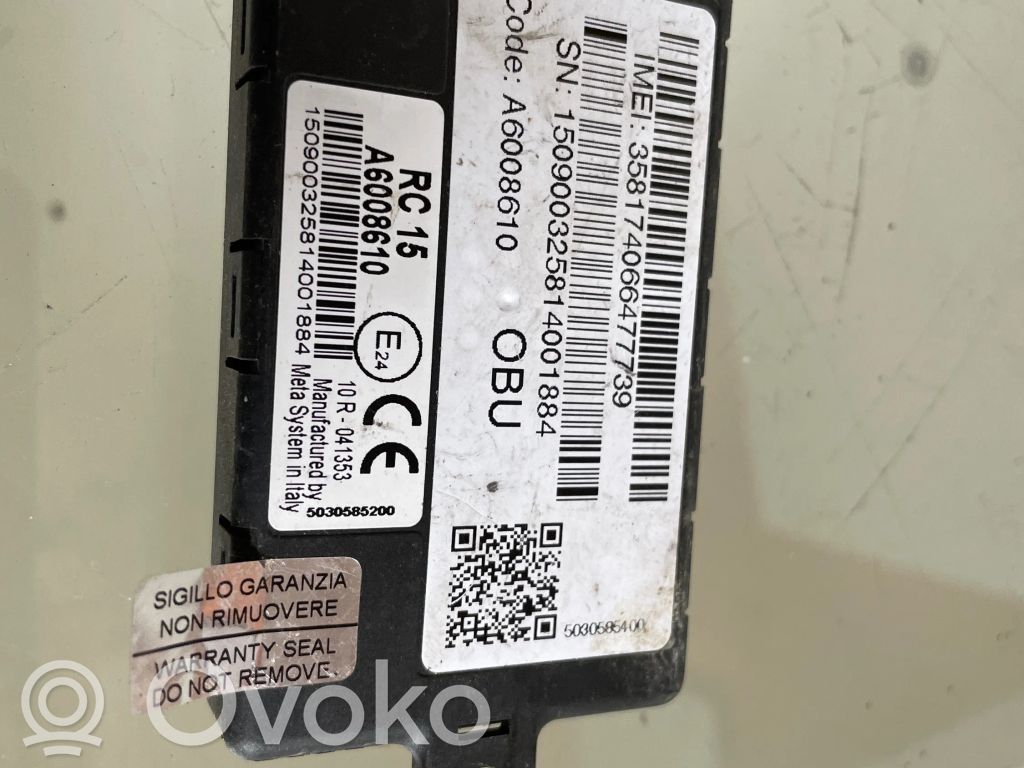 Volkswagen PASSAT B6 Aerial antenna amplifier 