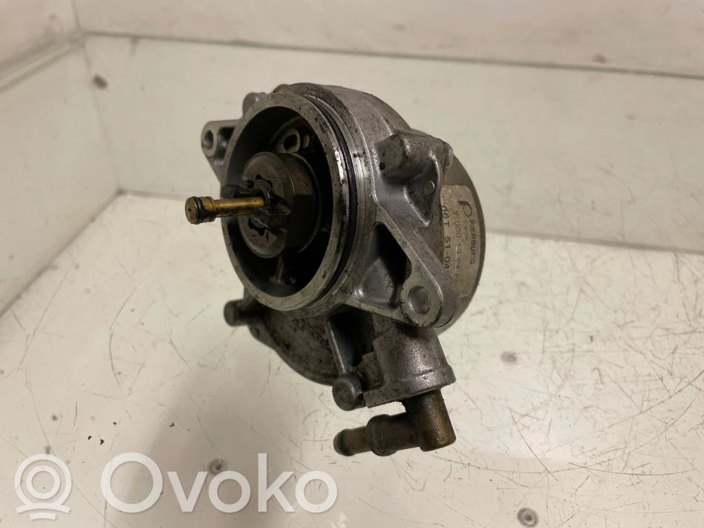 Audi A4 S4 B7 8E 8H Bomba de vacío 
