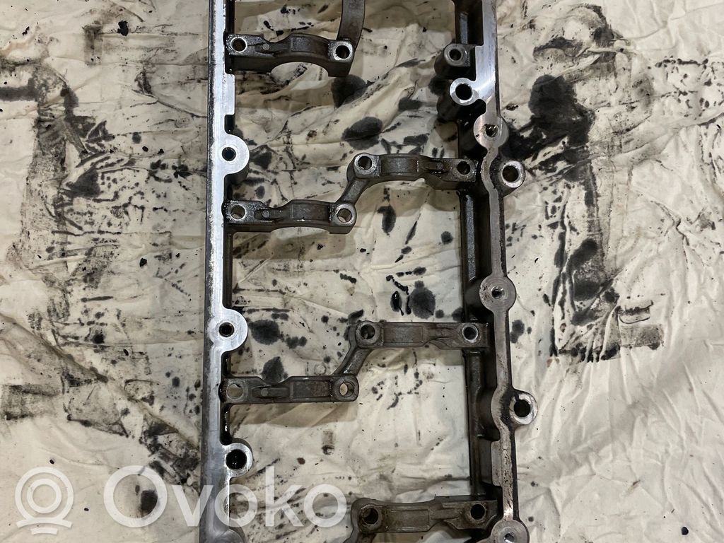 Camshaft holder bracket   059285