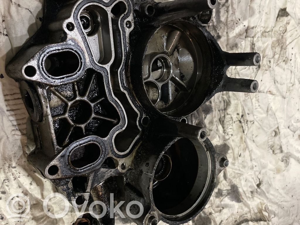 Audi A6 S6 C6 4F Oil filter mounting bracket 