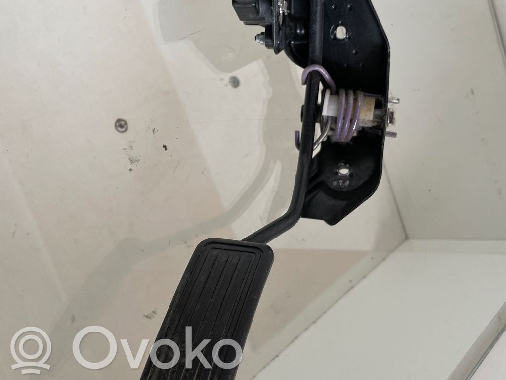 Toyota Corolla Verso AR10 Accelerator throttle pedal 