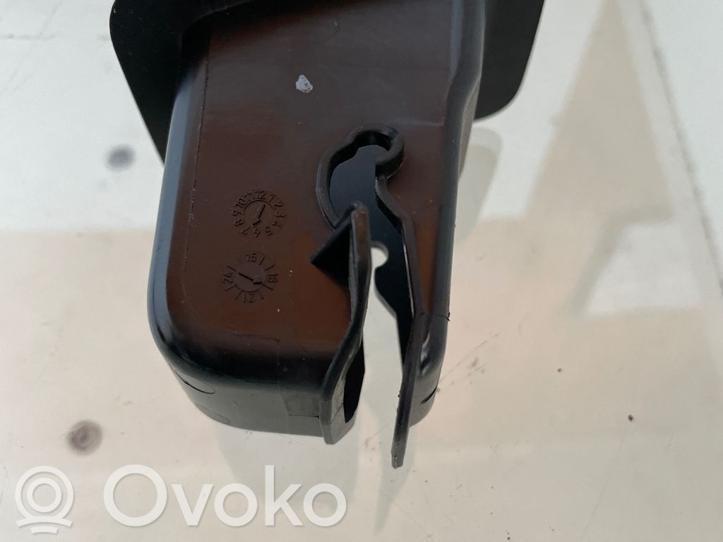 Audi Q2 - Cubierta ISOFIX 