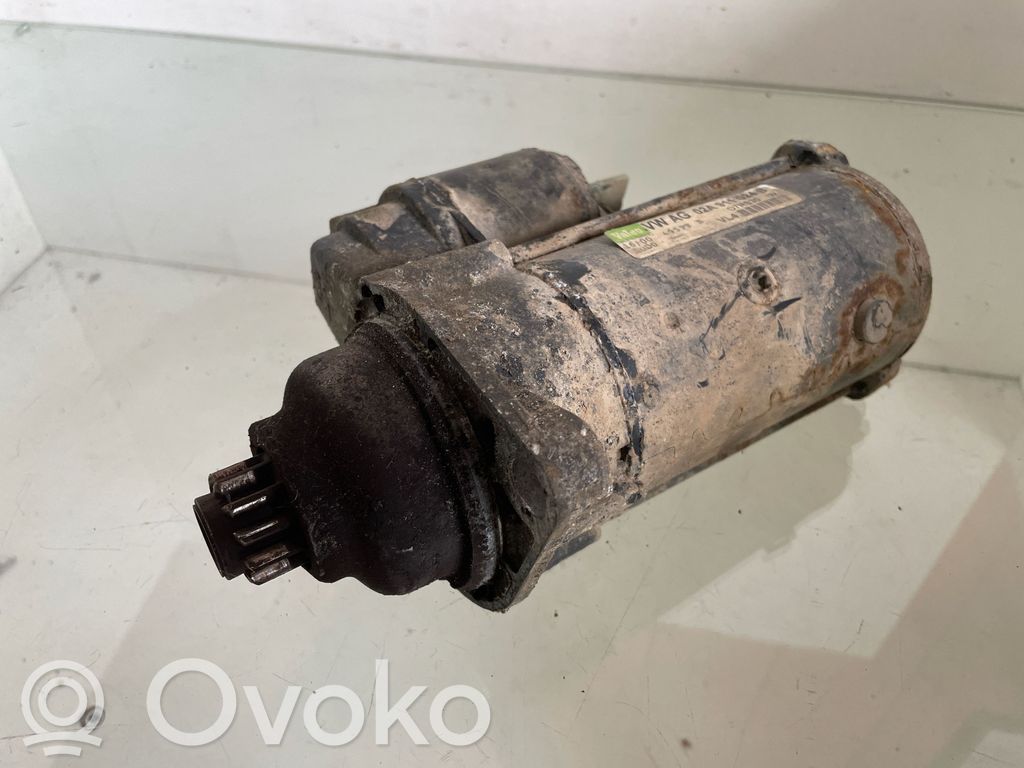 Audi A6 S6 C6 4F Starteris 