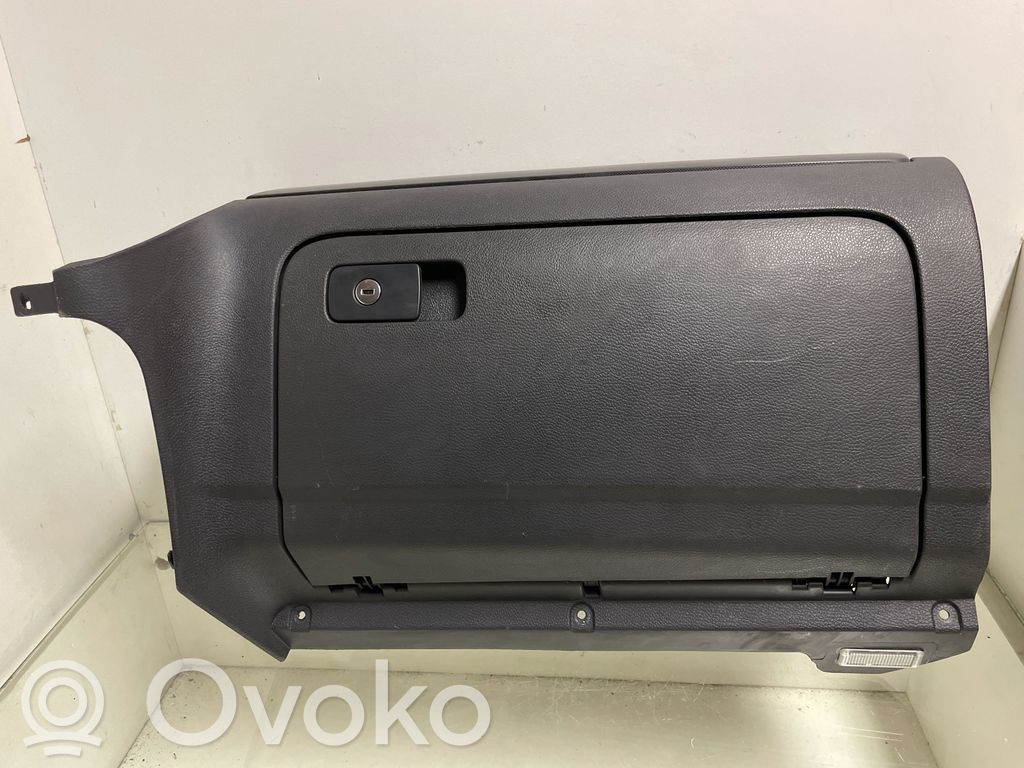 Volkswagen Golf VI Handschuhfach 