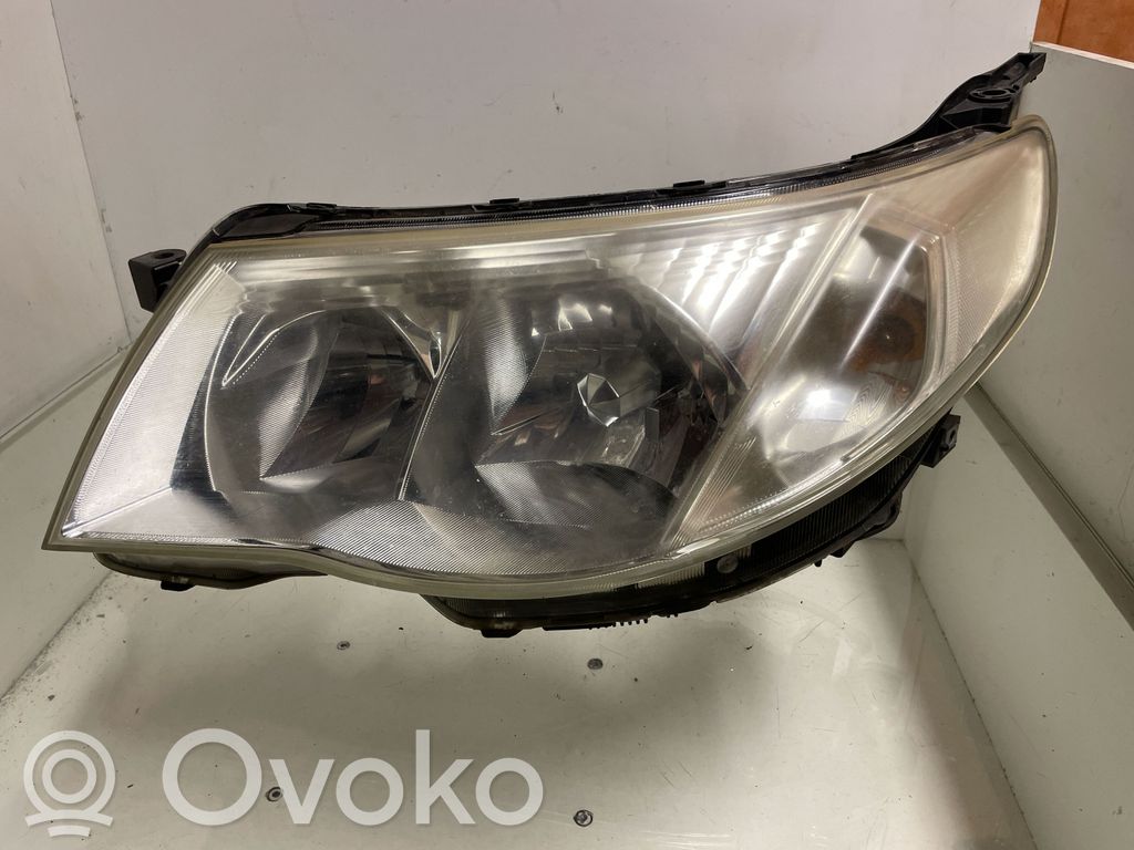 Subaru Forester SH Lampa przednia 