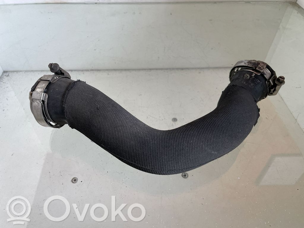 Audi A6 S6 C6 4F Furtun/conductă intercooler 