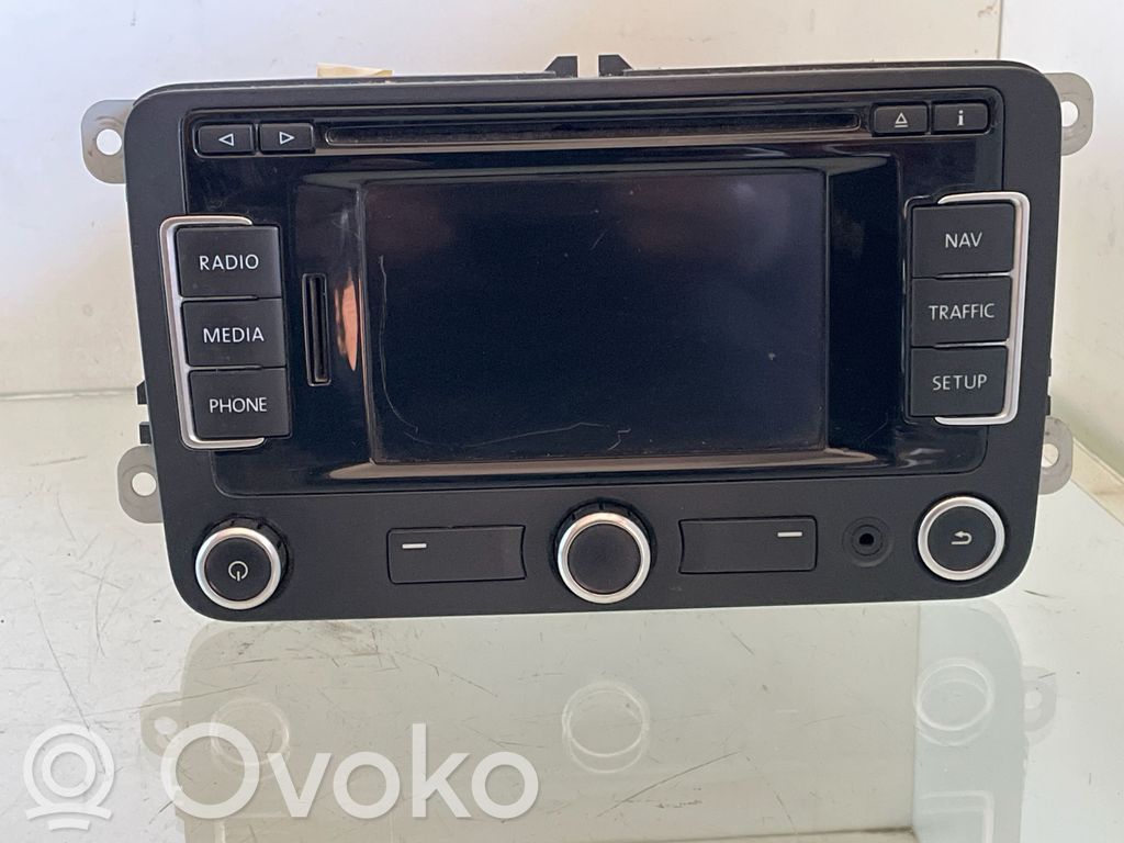 Volkswagen Touran II Panel / Radioodtwarzacz CD/DVD/GPS 