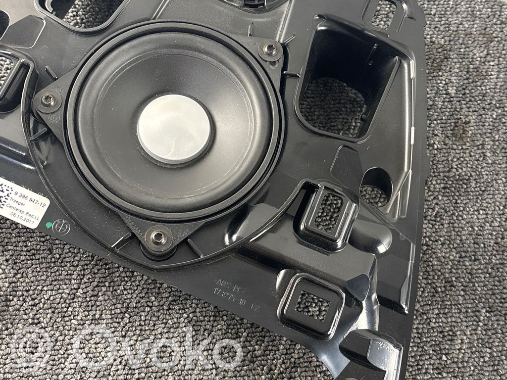 BMW 5 G30 G31 G38 Ramă difuzor central bord 