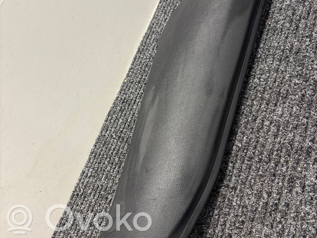 BMW X6 F16 Rivestimento montante (C) 
