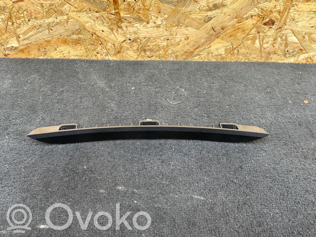 Panel trim   4KE820074