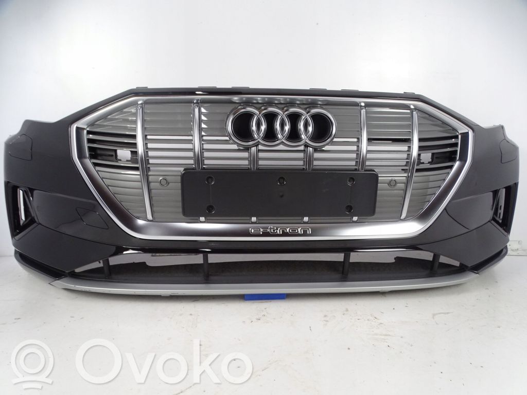 Audi e-tron Priekinis bamperis 