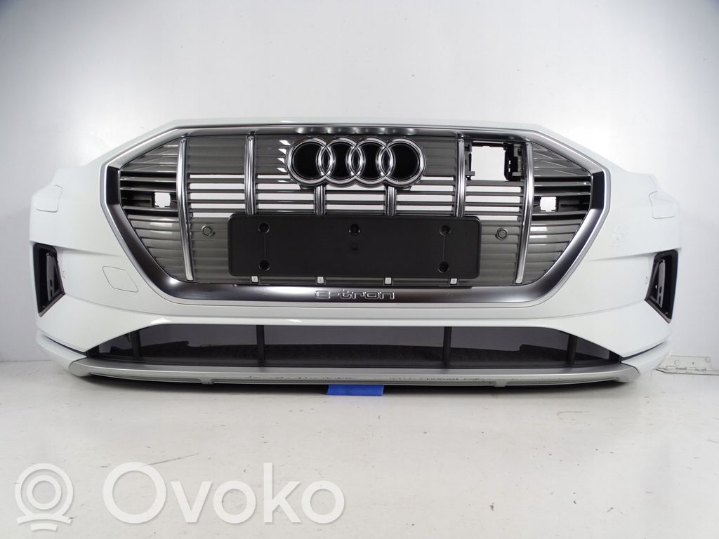 Audi e-tron Priekinis bamperis 