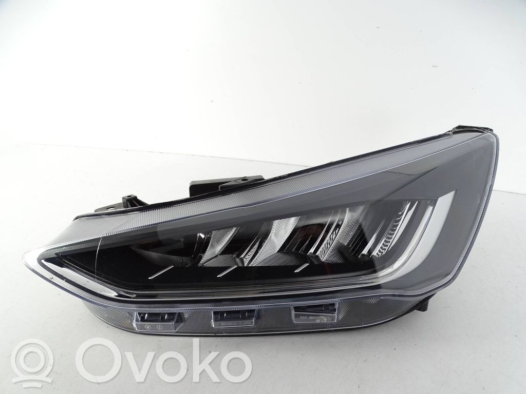 Ford Focus Headlight/headlamp 