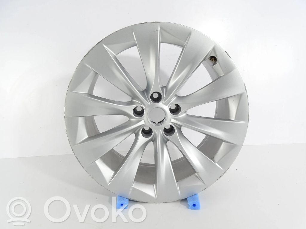 Tesla Model X Original wheel cap 