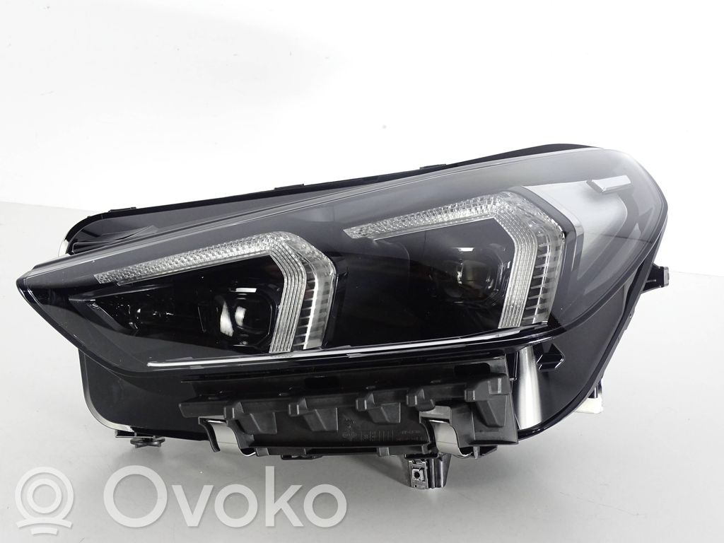 BMW X1 U11 Scheinwerfer 