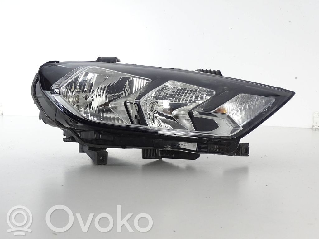 Audi A1 Headlight/headlamp 