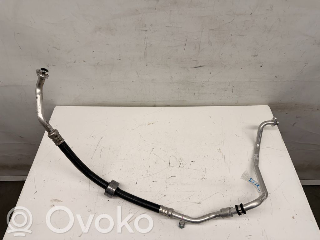 Ilmastointilaitteen putki (A/C)   D2PRZKL3,924809291R,924802645R
