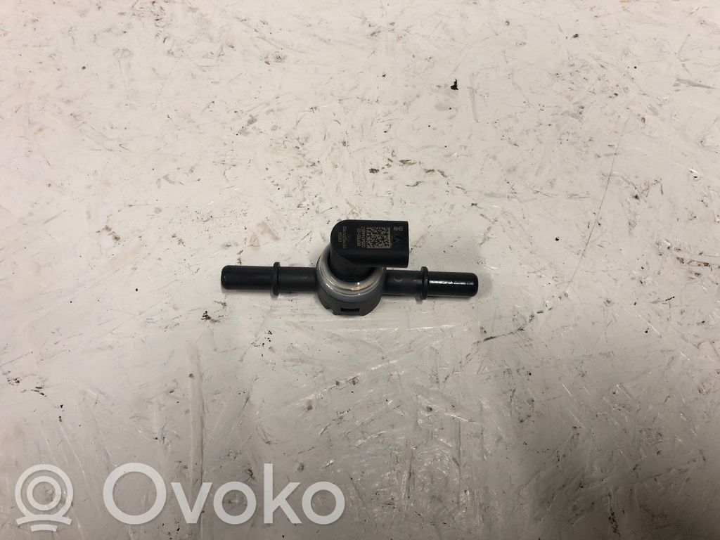 BMW 1 F70 Sensor de presión de combustible 