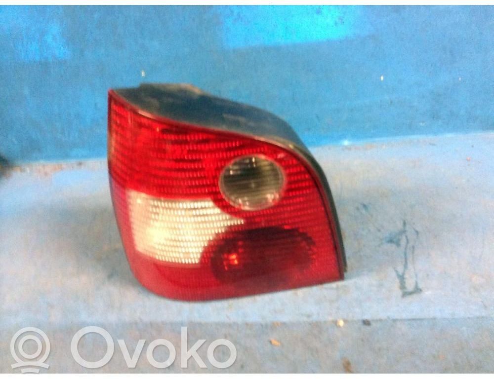 Volkswagen Polo Lampa tylna 