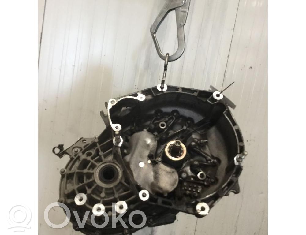 Lancia Delta Scatola del cambio manuale a 5 velocità 