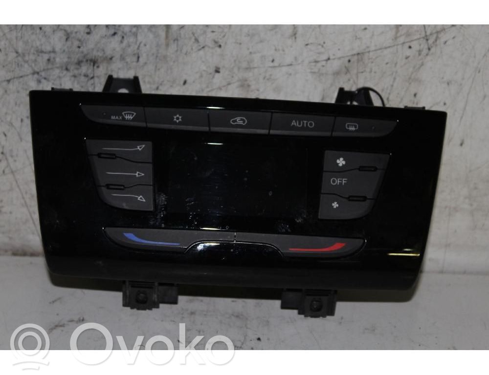 Climate control unit   735576412