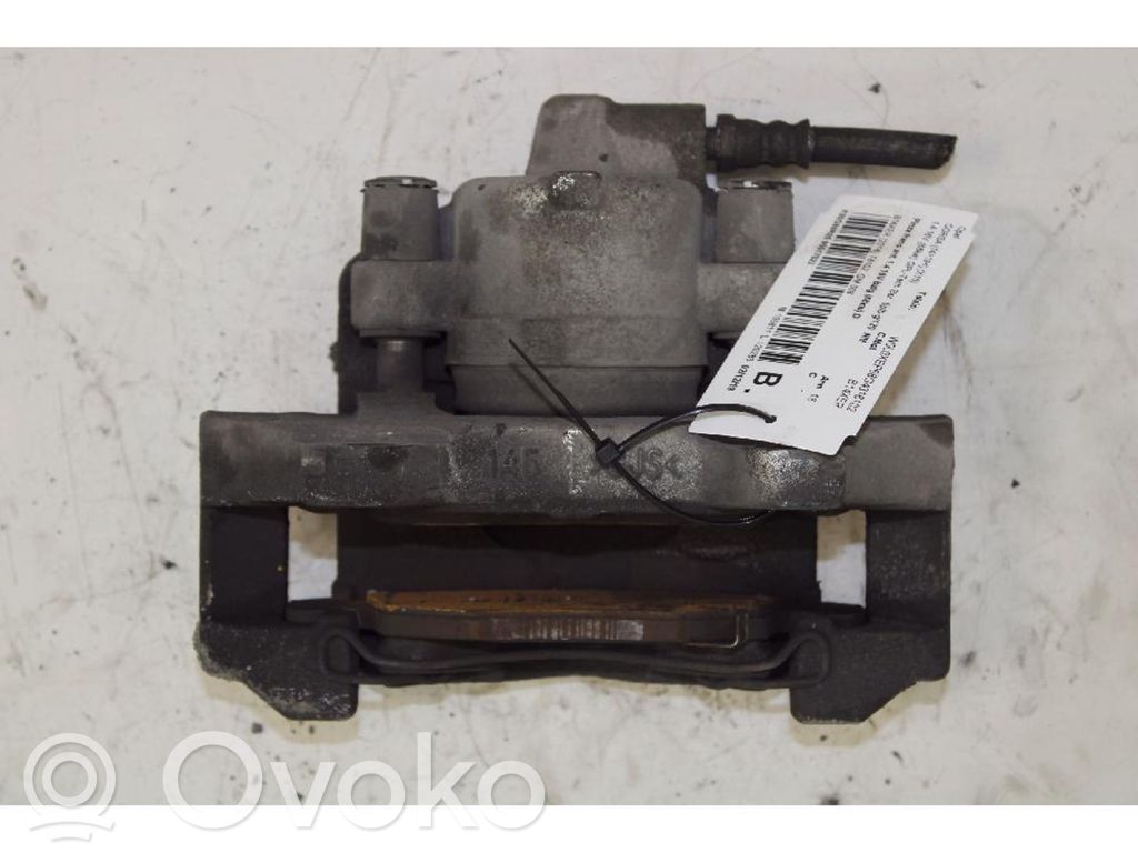 Bremssattel vorne   008