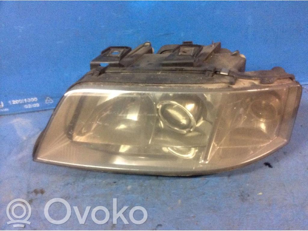 Audi A6 S6 C5 4B Scheinwerfer 