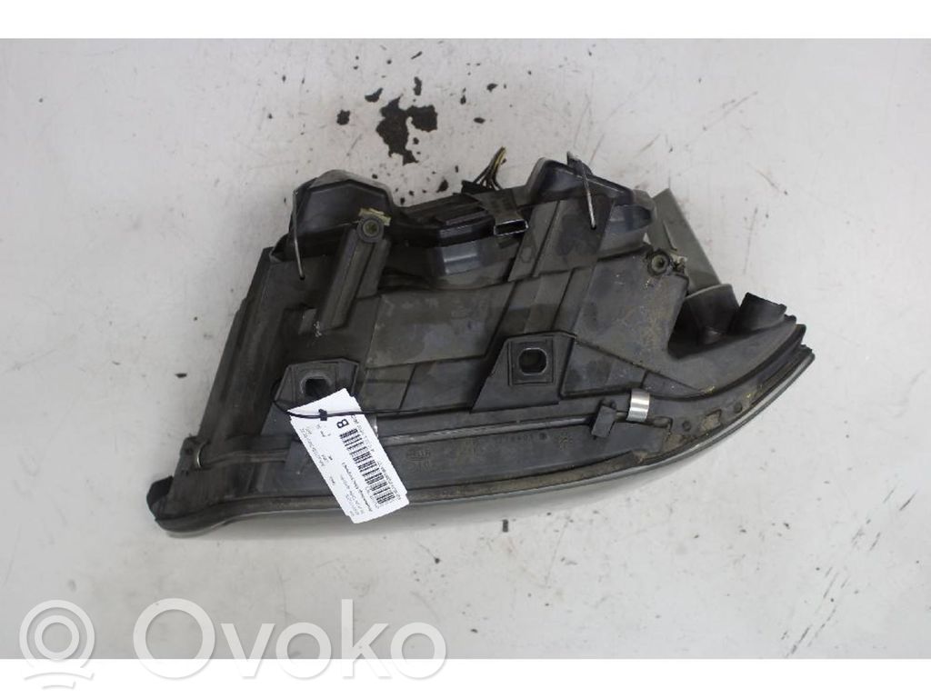 Audi A6 S6 C5 4B Scheinwerfer 