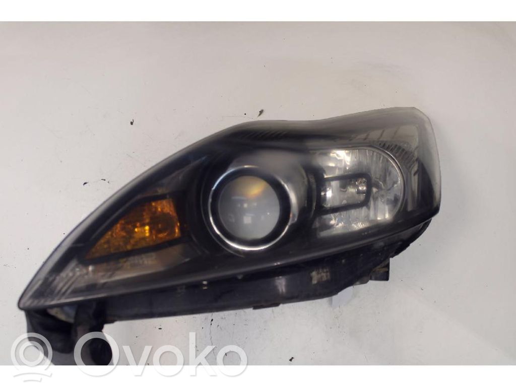 Ford Focus Headlight/headlamp 