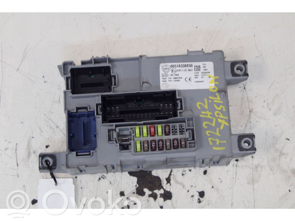 Fuse module   00518338850