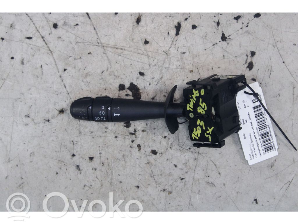Renault Twingo II Light switch 