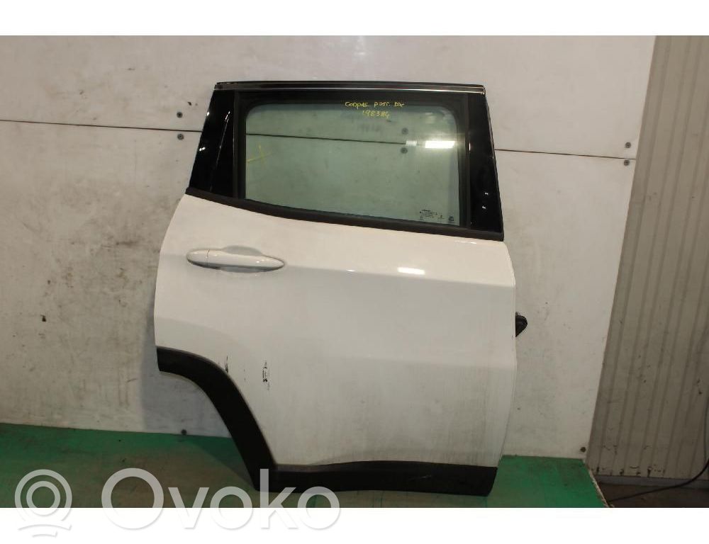 Galinės durys   K68246268AA