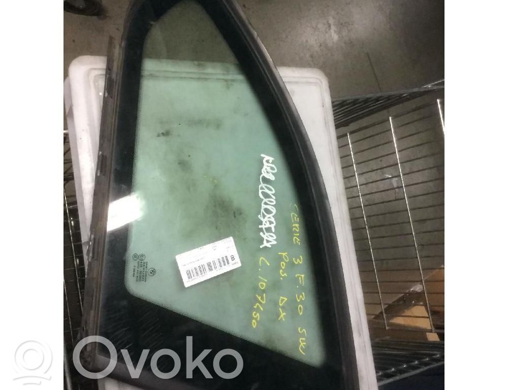 BMW 3 F30 F35 F31 Szyba karoseryjna drzwi tylnych 