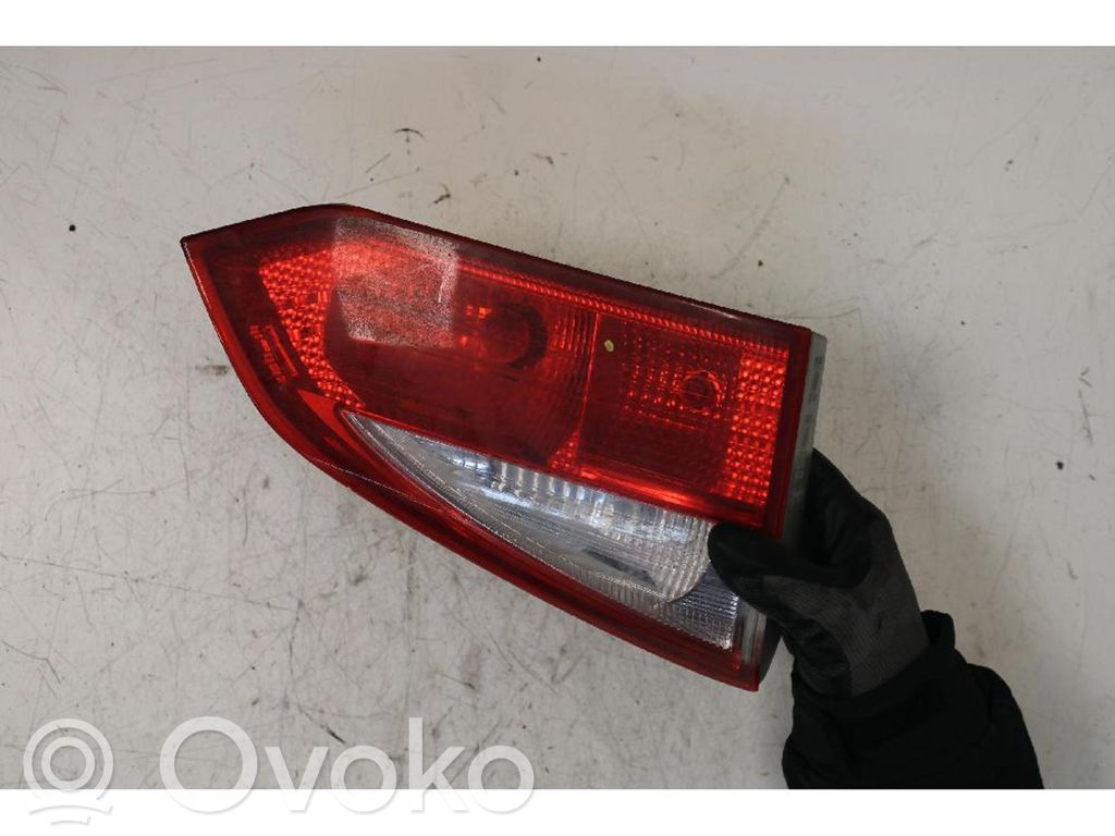 Ford Focus Tailgate rear/tail lights 