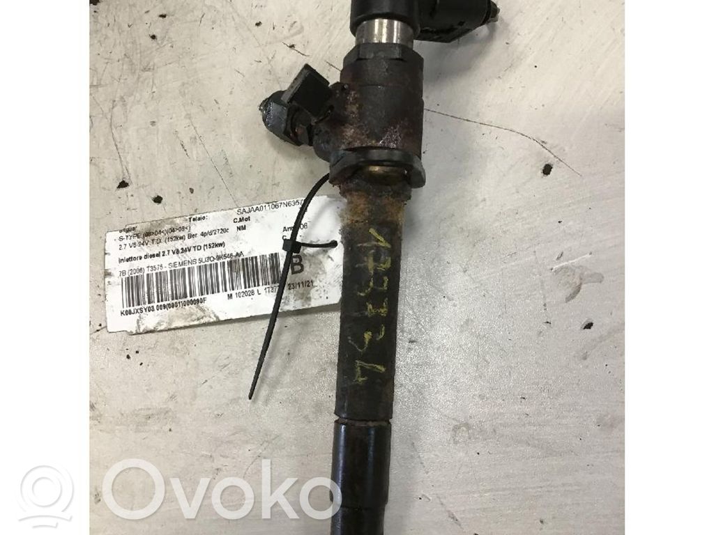 Inyector de combustible   02C2S40004